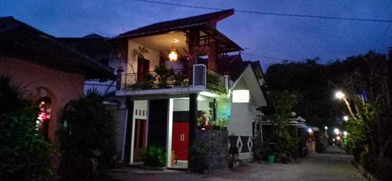 Ada Homestay Magelang Eksteriør bilde