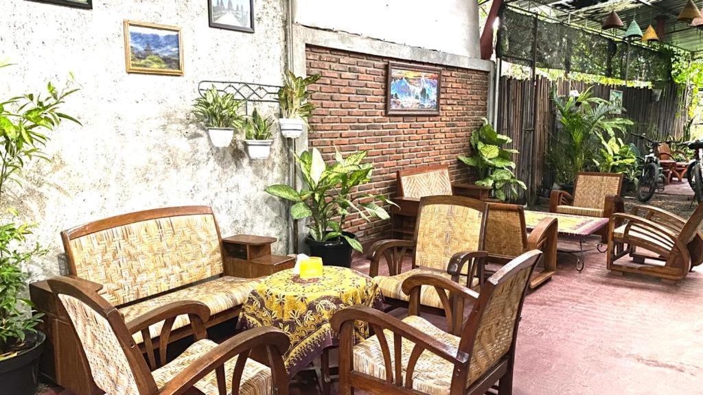 Ada Homestay Magelang Eksteriør bilde