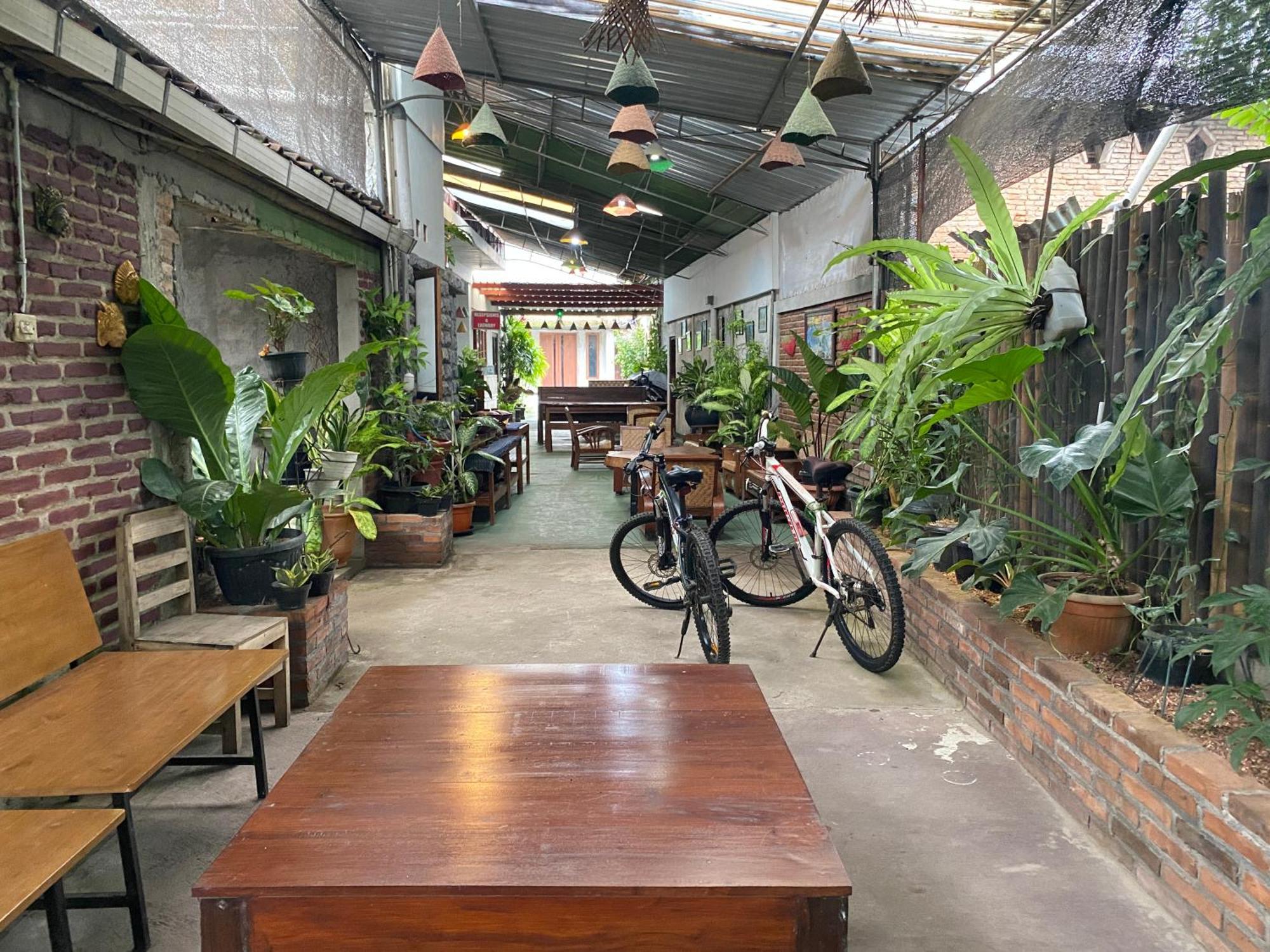 Ada Homestay Magelang Eksteriør bilde