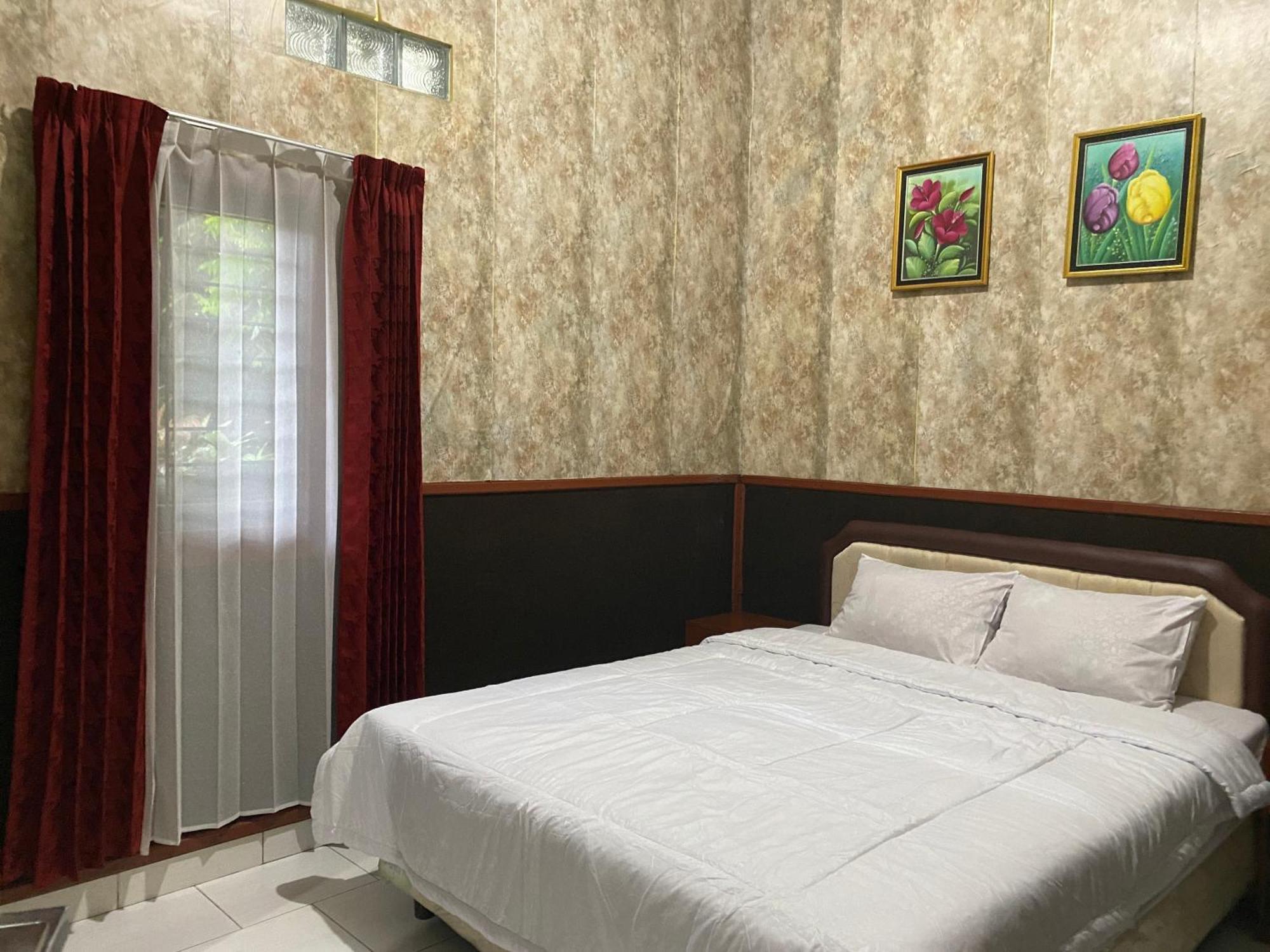 Ada Homestay Magelang Eksteriør bilde