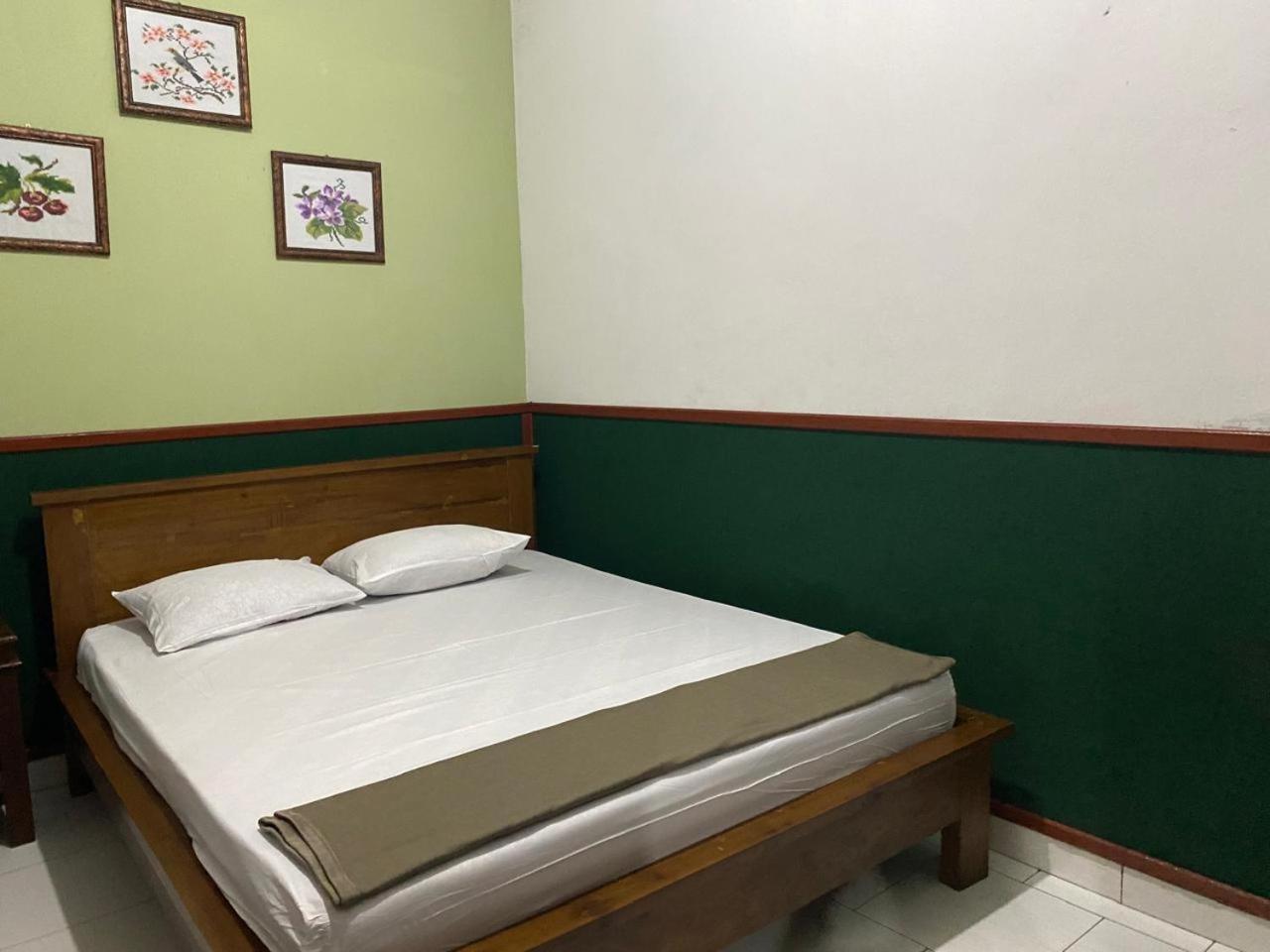 Ada Homestay Magelang Eksteriør bilde