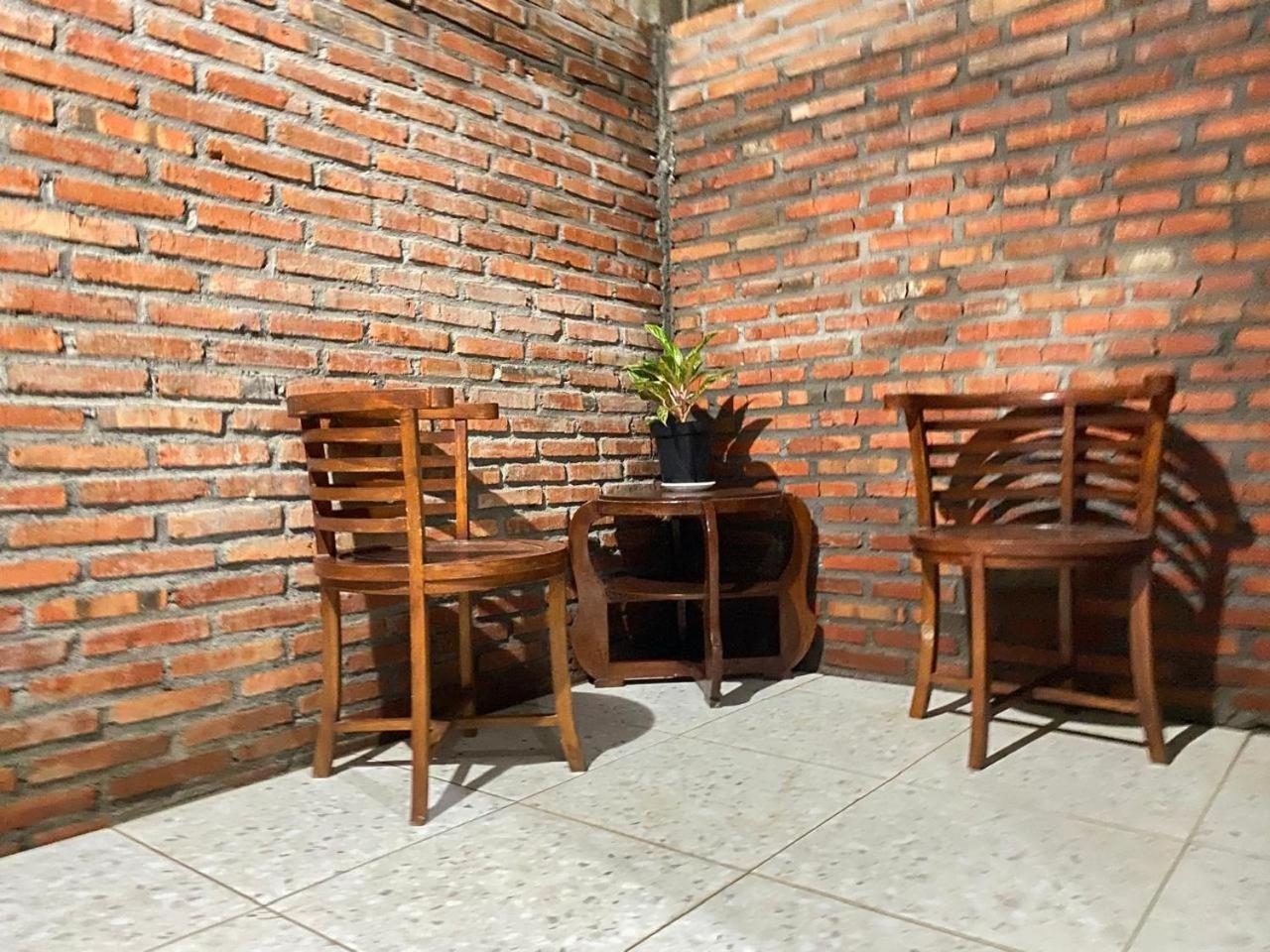Ada Homestay Magelang Eksteriør bilde