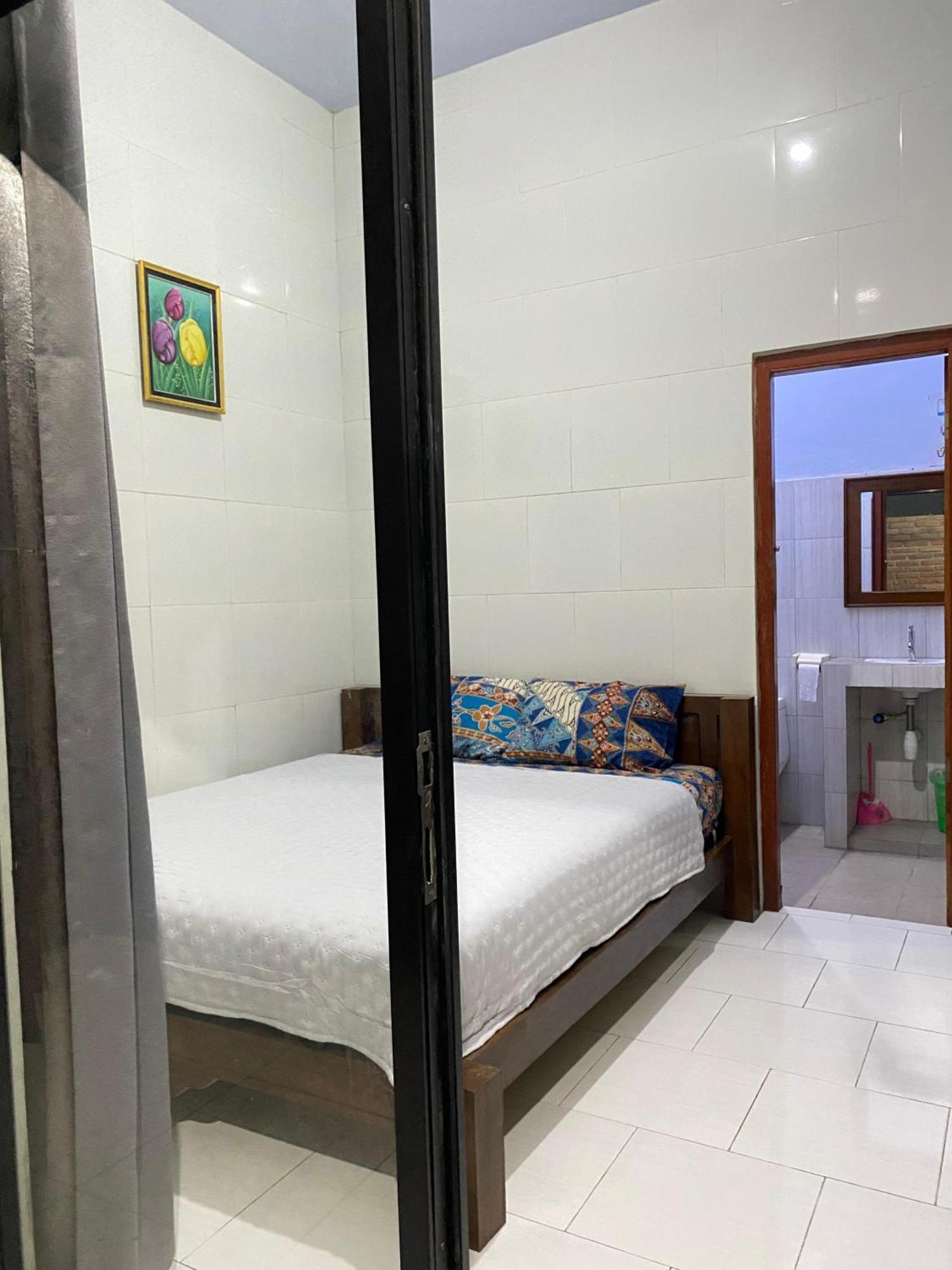 Ada Homestay Magelang Eksteriør bilde